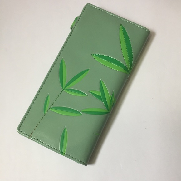 NWT Koala Bear Wallet - Vegan Leather - Cute - Picture 2 of 6